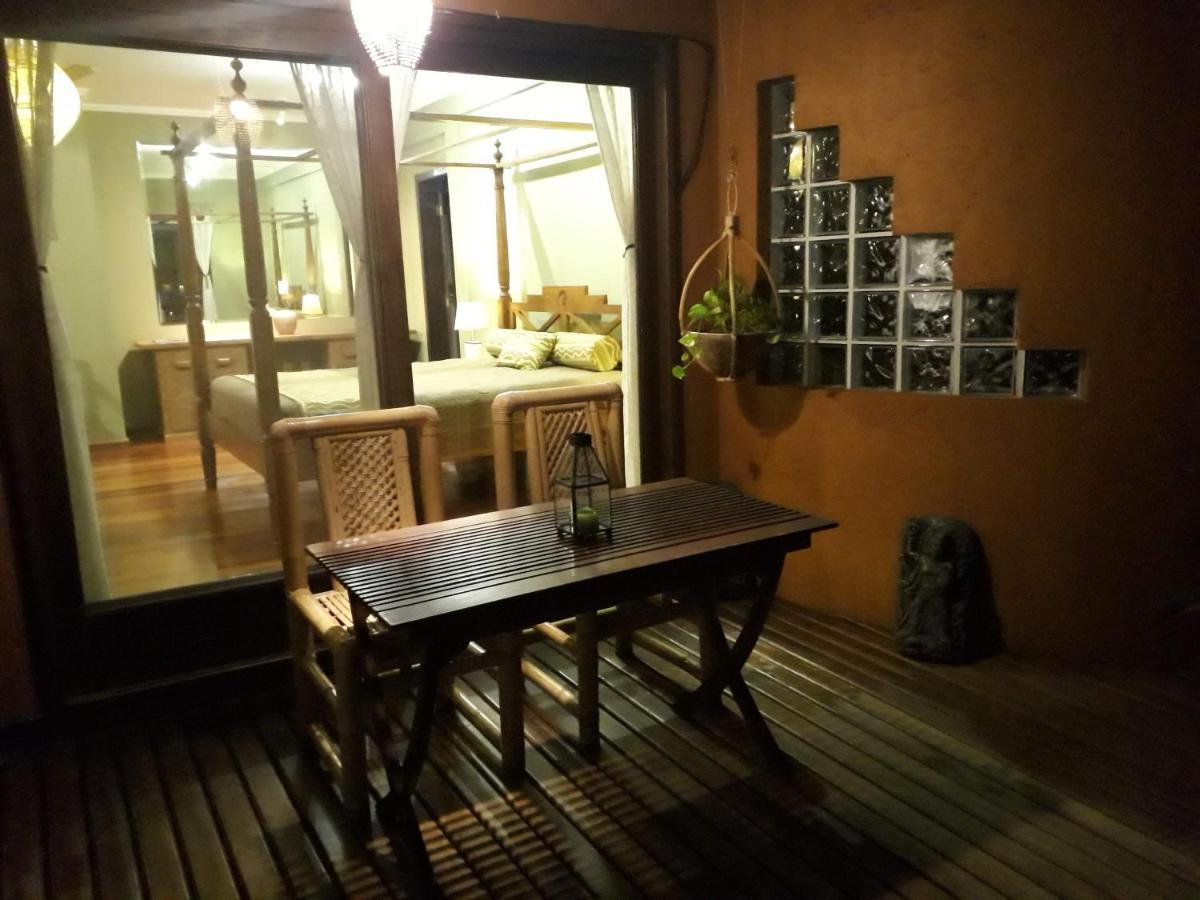 Luxury Suites Vila Indonesia Garopaba Exterior photo