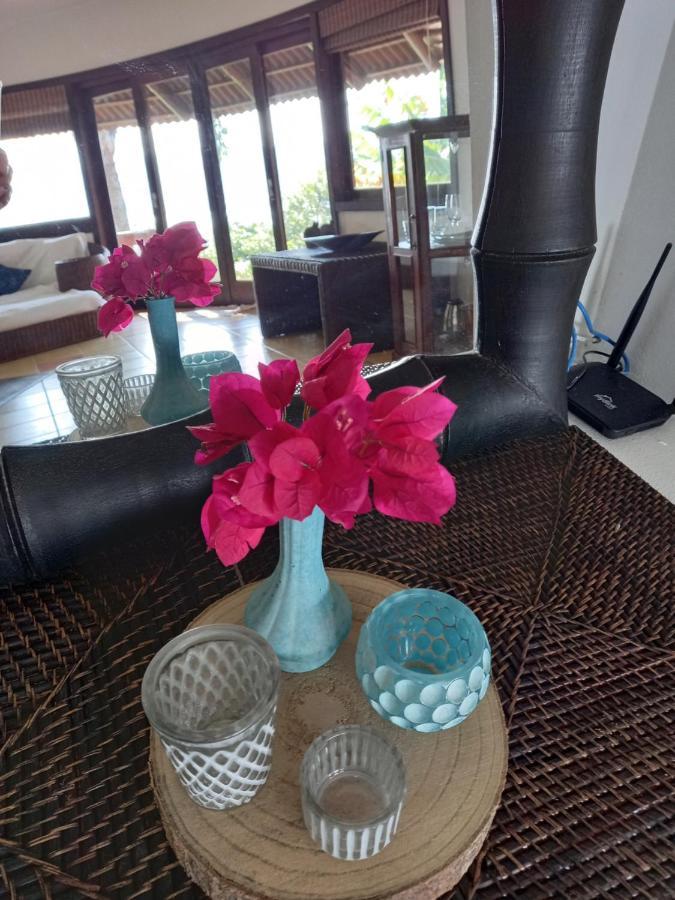 Luxury Suites Vila Indonesia Garopaba Exterior photo