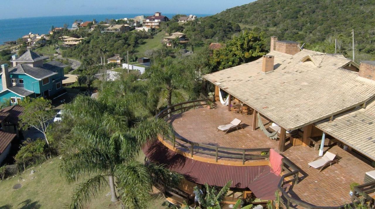 Luxury Suites Vila Indonesia Garopaba Exterior photo